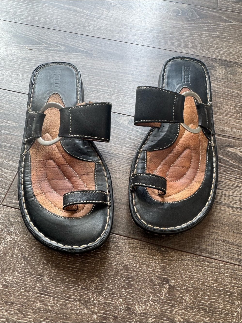 Born Captiva Leather Sandals
